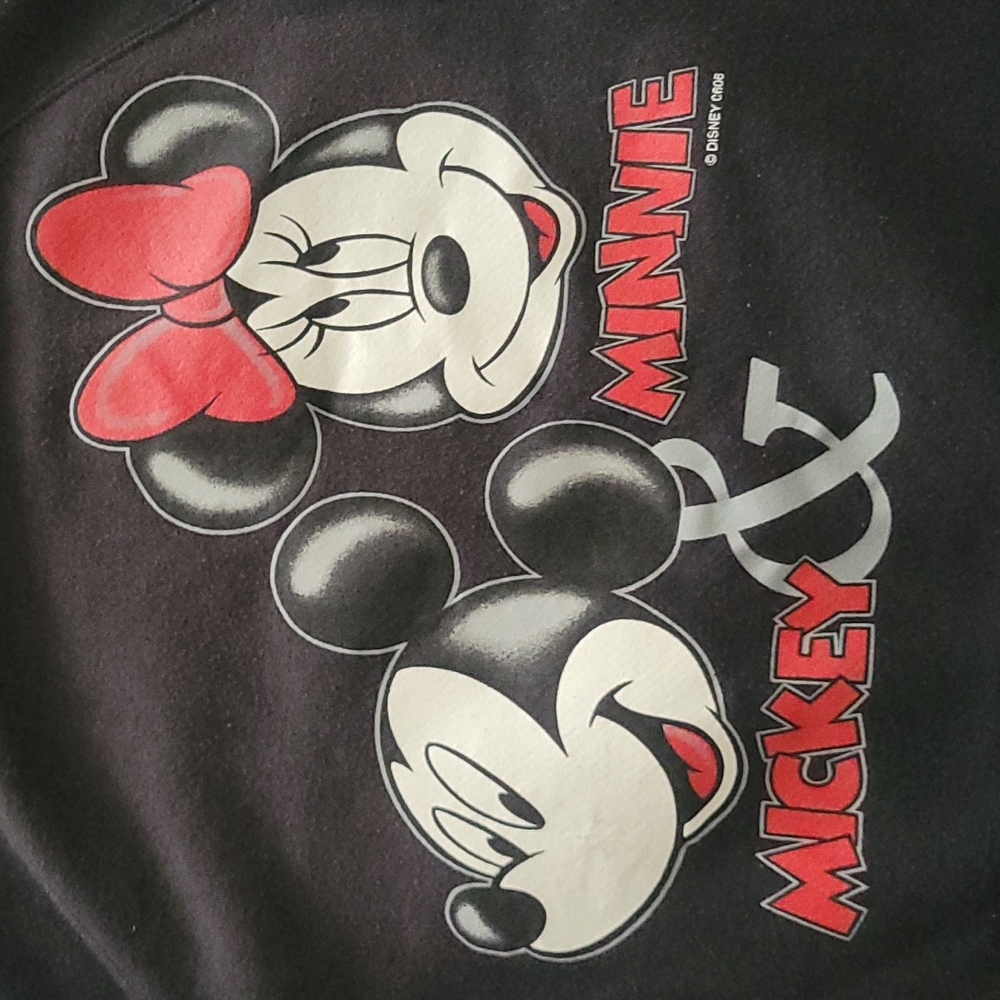 Mickey disney long sleeve sweater size L